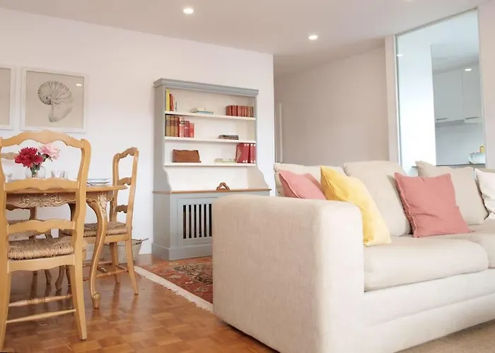 Precioso Apartamento Wifi, Aparcamiento, Piscina En Llanes