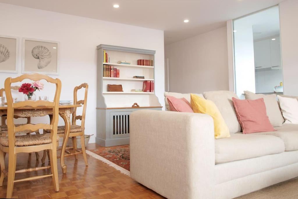 Apartment Precioso Wifi, Aparcamiento, Piscina En *